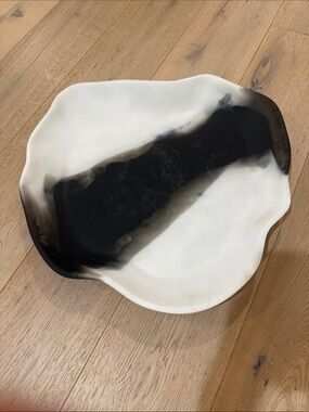 Arteriors Hollie Tray in a black and white finish